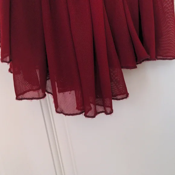 Faviana Lace Appliqued Long Mesh V-Neck Dress - Picture 10 of 11